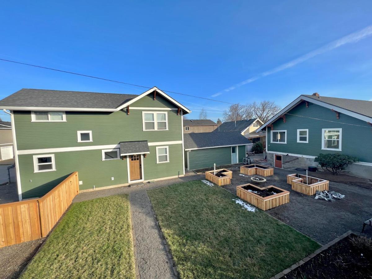 Brand New Custom Built Cottage In Downtown W/Pool! Salem Buitenkant foto